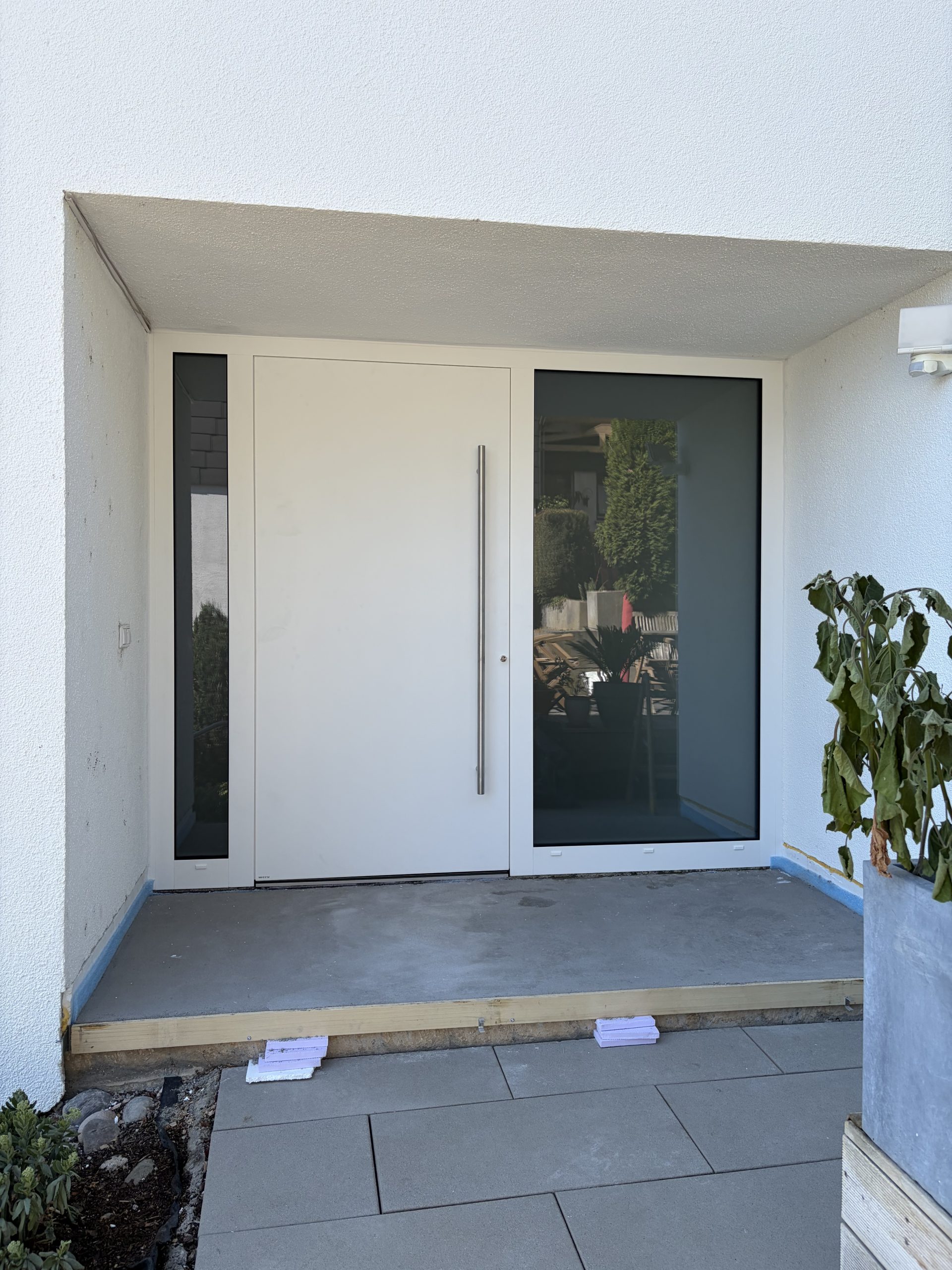Fertige Haustüranlage im Raum Stuttgart – FENBA